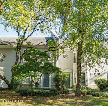 8833 Ashton Ct, Knoxville, TN 37923