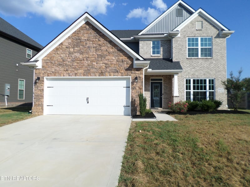 8834 Yellow Aster Rd, Knoxville, TN 37931