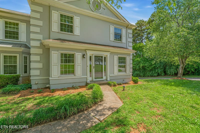 8839 Ashton Ct, Knoxville, TN 37923