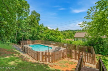 8839 Ashton Ct, Knoxville, TN 37923