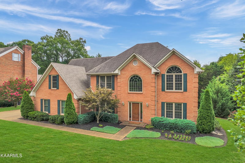 8844 Rosemont Blvd, Knoxville, TN 37923