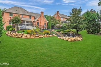 8844 Rosemont Blvd, Knoxville, TN 37923