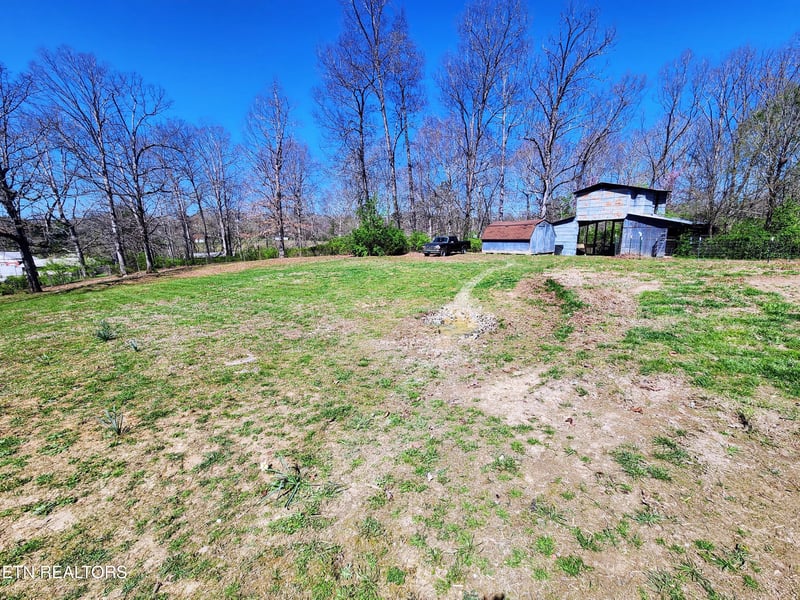 8847 Pleasant Hill Rd, Knoxville, TN 37924