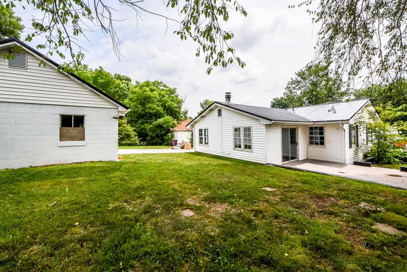 885 Cedar Street St, Alcoa, TN 37701