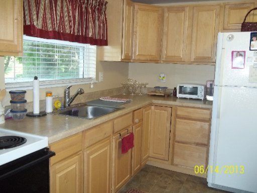 8863 Simpson Rd, Knoxville, TN 37920