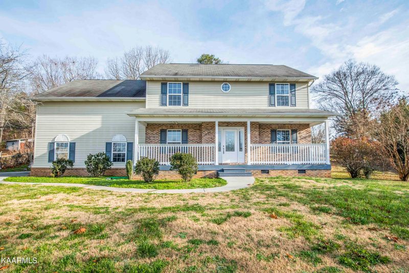 8907 W Emory Rd, Knoxville, TN 37931