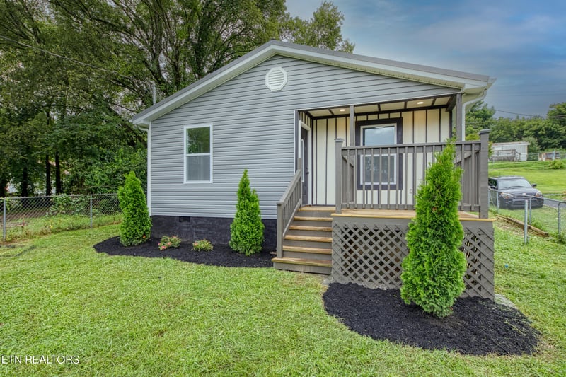 8910 B Dr, Mascot, TN 37806