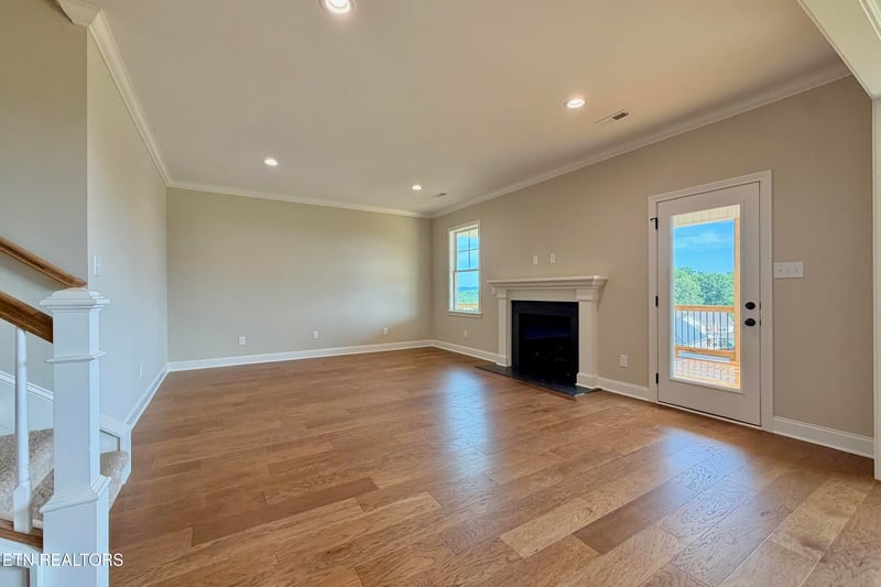 8919 Queensdale Ln, Knoxville, TN 37924