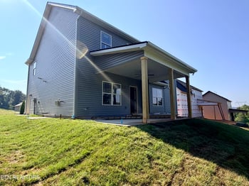 8919 Twisted Willow Ln, Knoxville, TN 37931