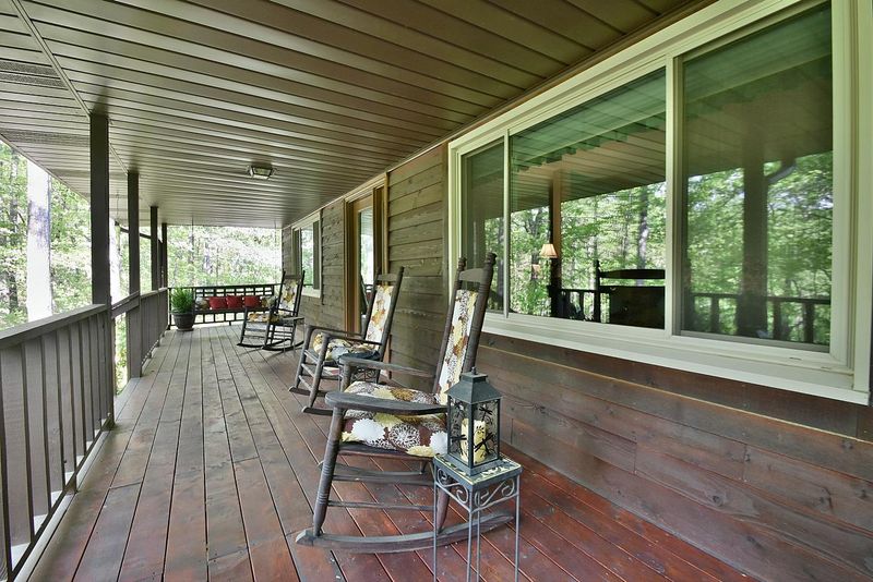 8920 Jett Rd, Knoxville, TN 37920