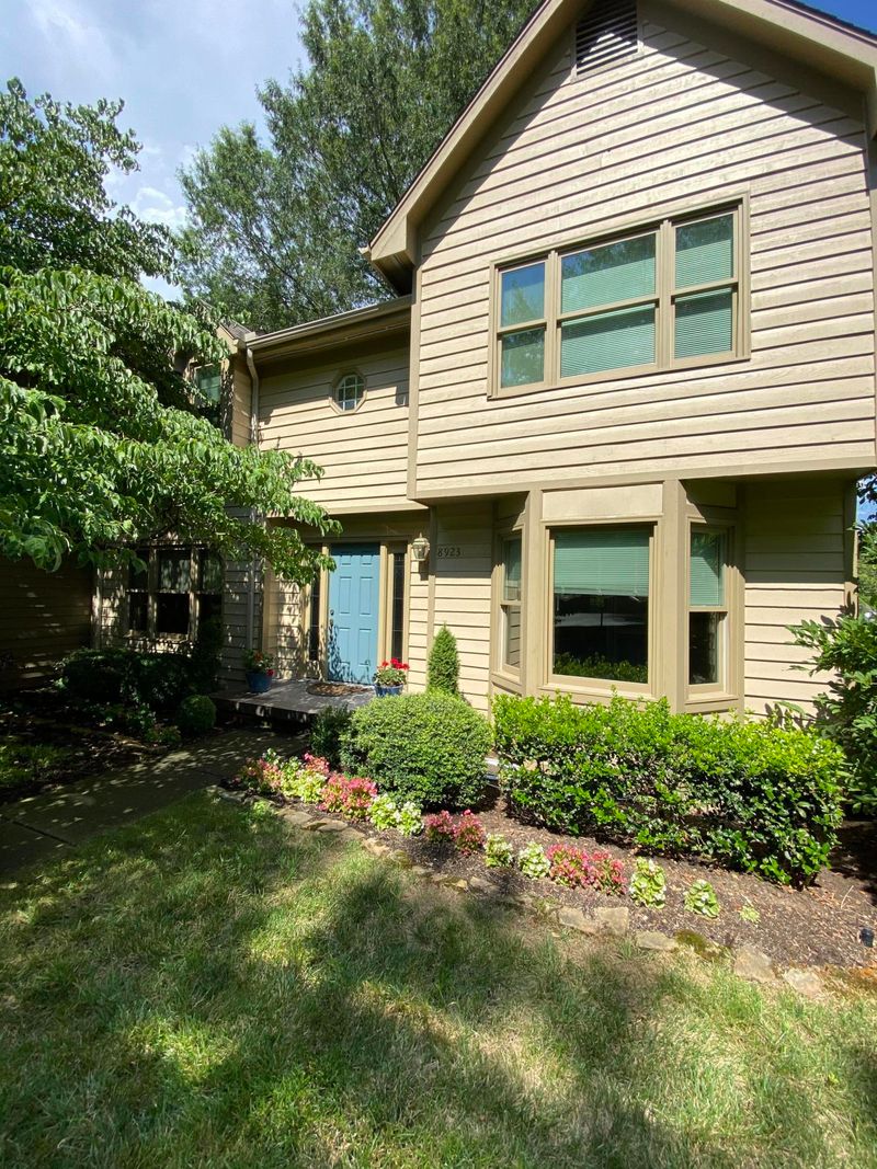 8923 Wesley Pl, Knoxville, TN 37922