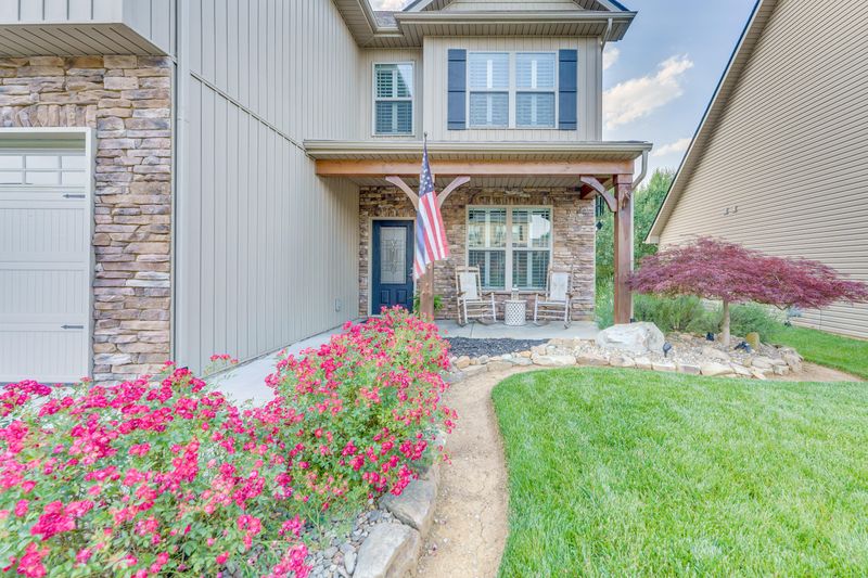 8933 Affinity Way, Knoxville, TN 37922