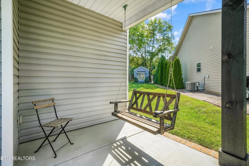 8934 Highbury Way, Knoxville, TN 37922