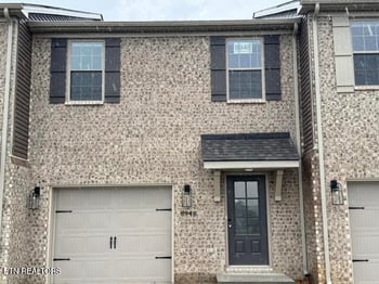 8948 Keenberg Ln, Knoxville, TN 37931