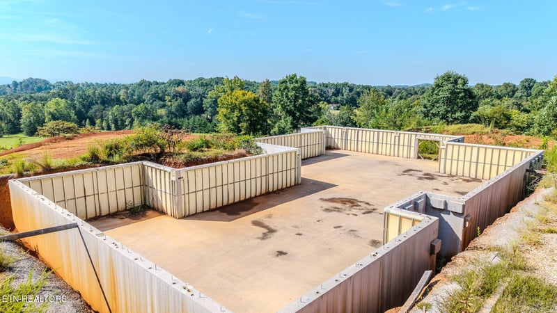 895 Bay Creek Dr, Vonore, TN 37885
