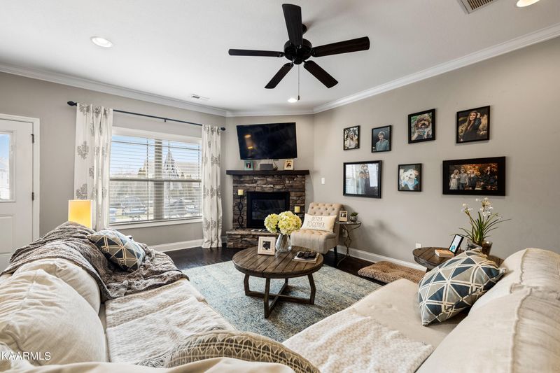 8950 Affinity Way, Knoxville, TN 37922