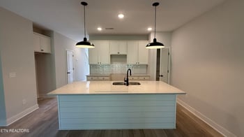 8954 Keenberg Ln, Knoxville, TN 37931