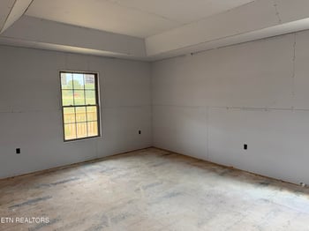 899 Keating Loop, Crossville, TN 38555