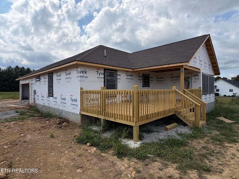 899 Keating Loop, Crossville, TN 38555