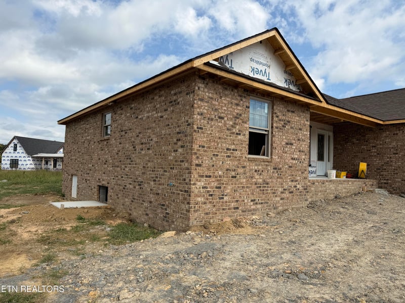 899 Keating Loop, Crossville, TN 38555
