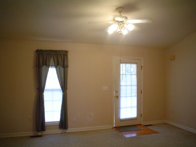 90 Long Dr, Crossville, TN 38555