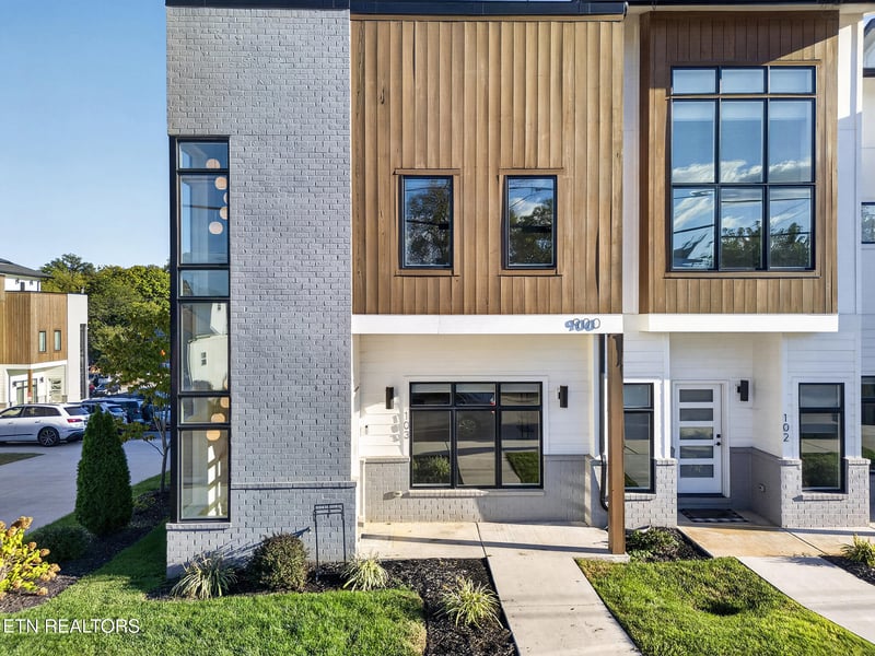 900 Phillips Ave #103, Knoxville, TN 37920
