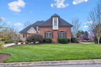 9009 Farrell Park Ln, Knoxville, TN 37922