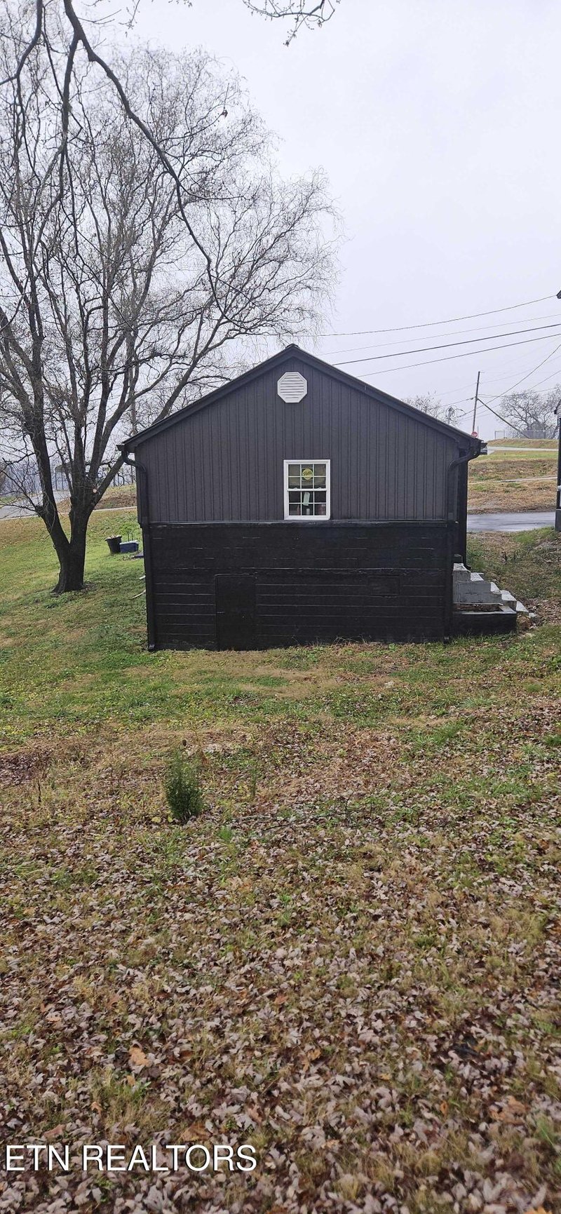 901 - 903 Kyle St, Lafollette, TN 37766