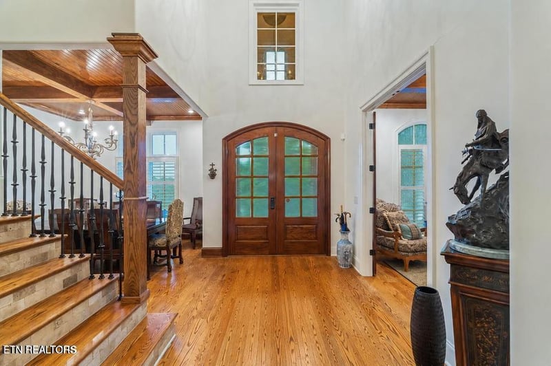 901 Broken Shaft Ln, Knoxville, TN 37922