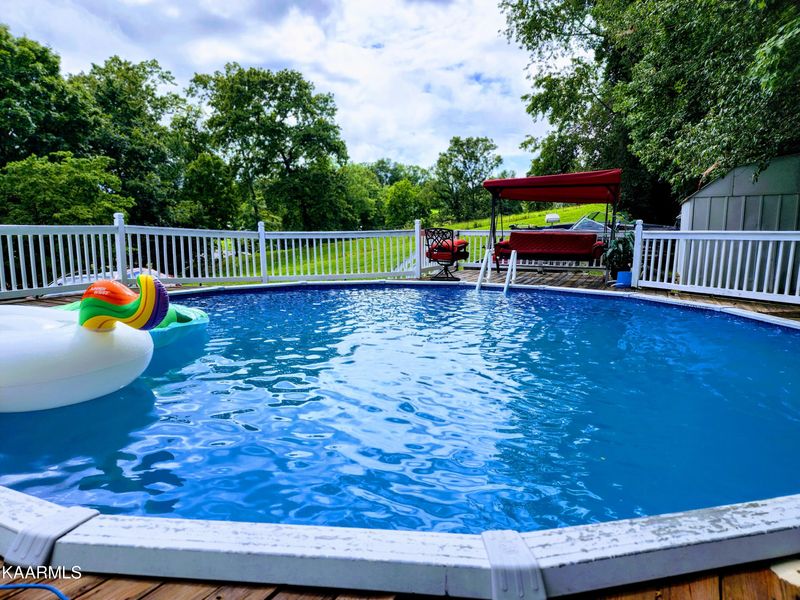 901 E Wheeler St, Rockwood, TN 37854