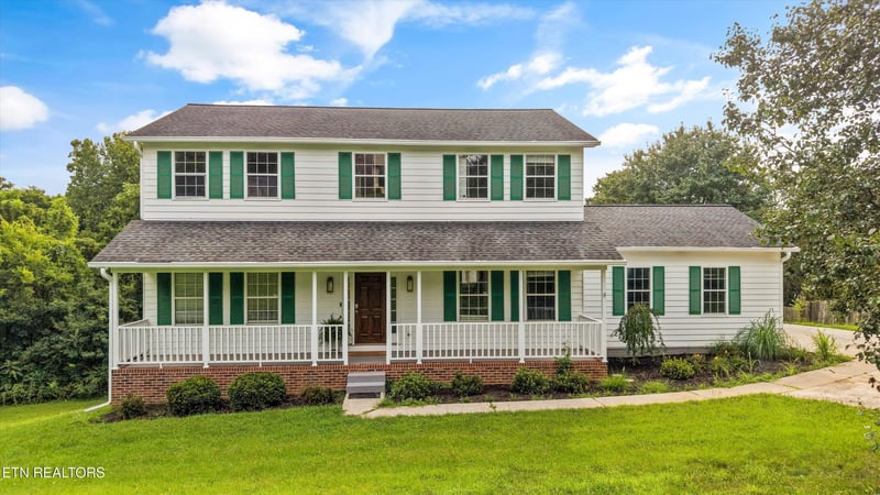 901 Harbour Shore Dr, Knoxville, TN 37934