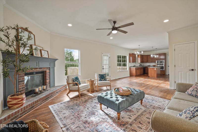 901 Harbour Shore Dr, Knoxville, TN 37934