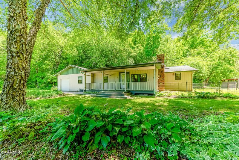 9012 Brock Rd, Knoxville, TN 37938