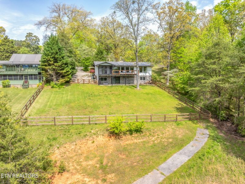 902 - 908 Skyline Dr, Harriman, TN 37748