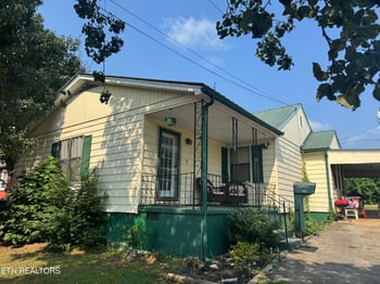 902 Rosedale Ave, Loudon, TN 37774