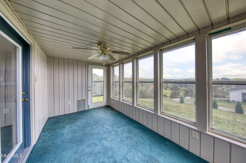 902 Union School Rd, Knoxville, TN 37924