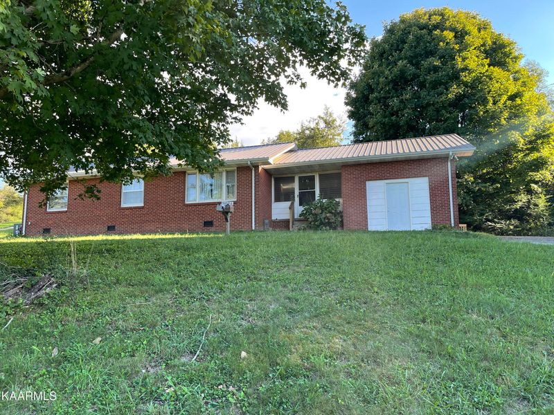 9021 Tn 72, Loudon, TN 37774