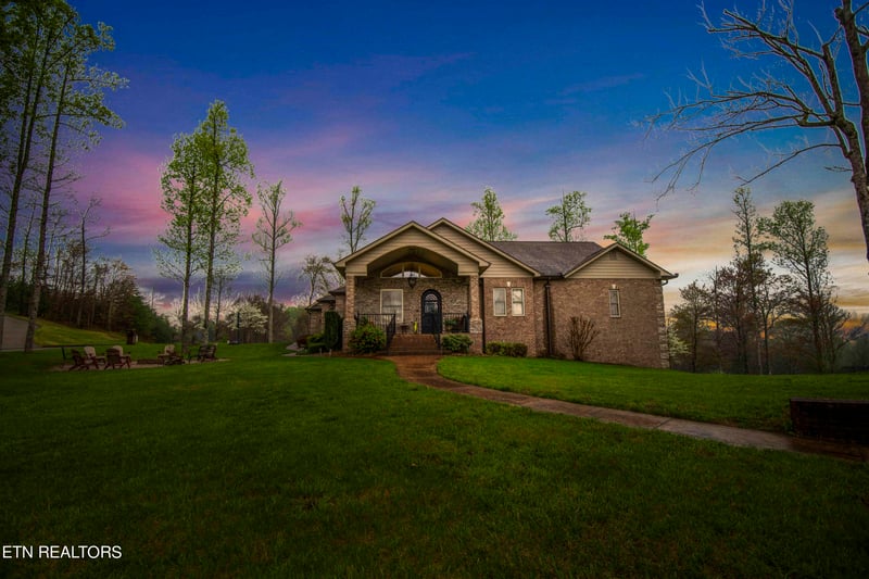 9025 Thunder Bay Way, Knoxville, TN 37938