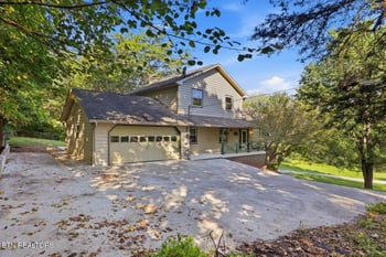 903 Misty Springs Rd, Knoxville, TN 37932