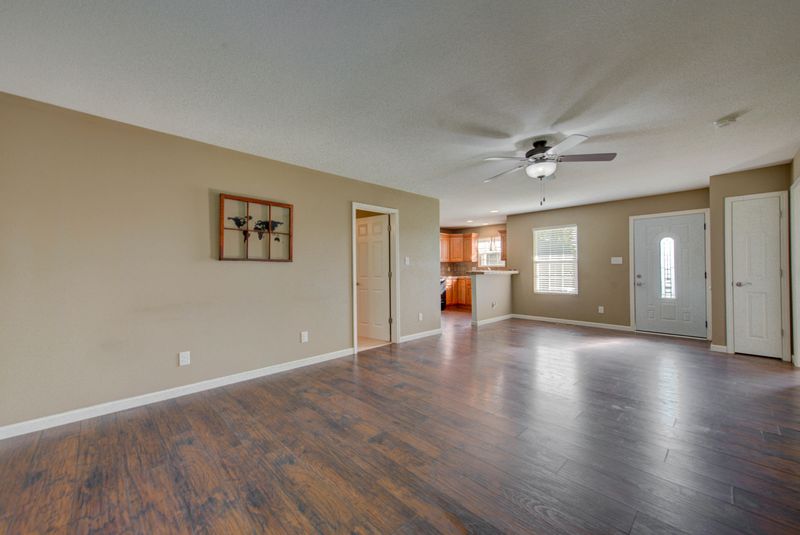 903 N Wright Rd, Alcoa, TN 37701
