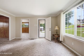 905 Cumberland St, Harriman, TN 37748