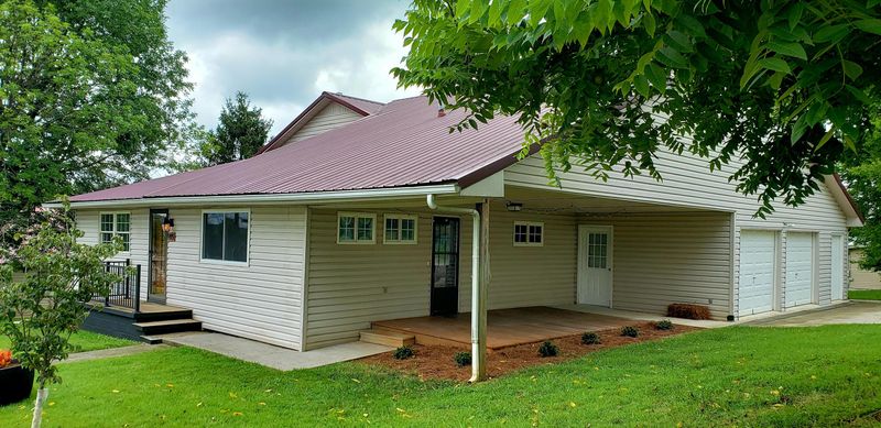 905 Mccaslin, Sweetwater, TN 37874