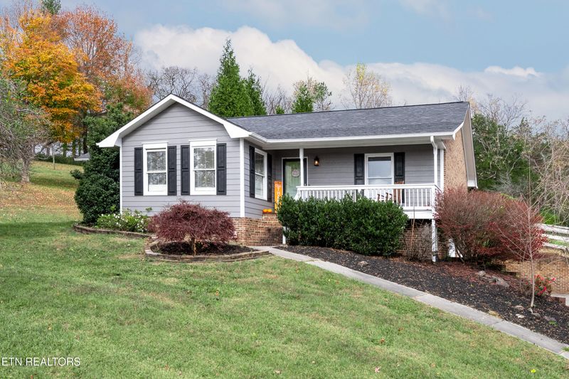 905 Pinewood Cir, Morristown, TN 37814