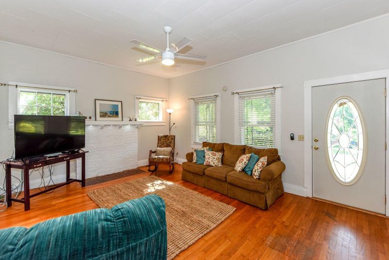 905 Poplar St, Alcoa, TN 37701