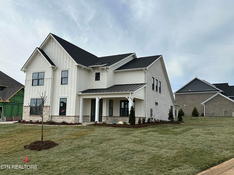 905 Sweatleaf Ln, Knoxville, TN 37934
