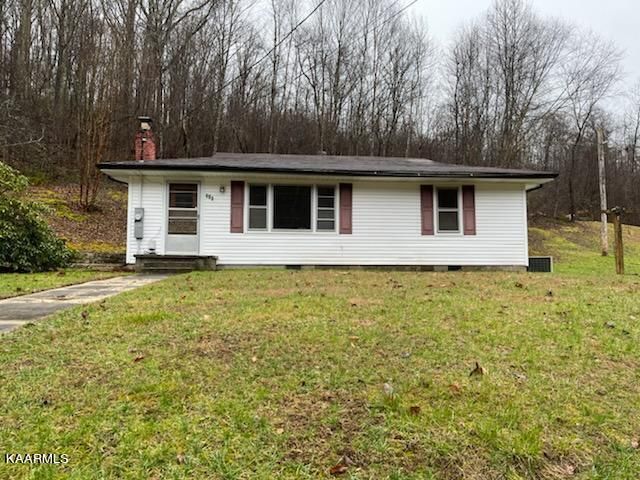 906 Knox Hollow Rd, Lafollette, TN 37766
