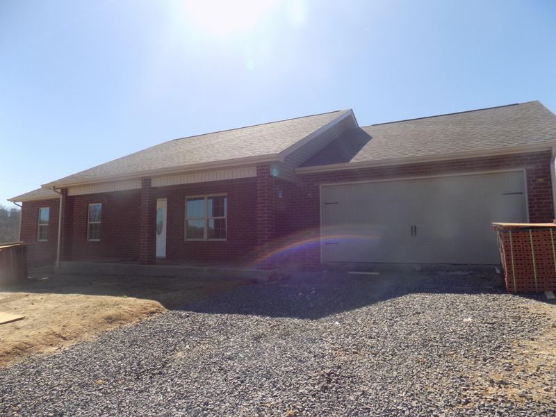 907 Bobbie Jean Ln, Seymour, TN 37865
