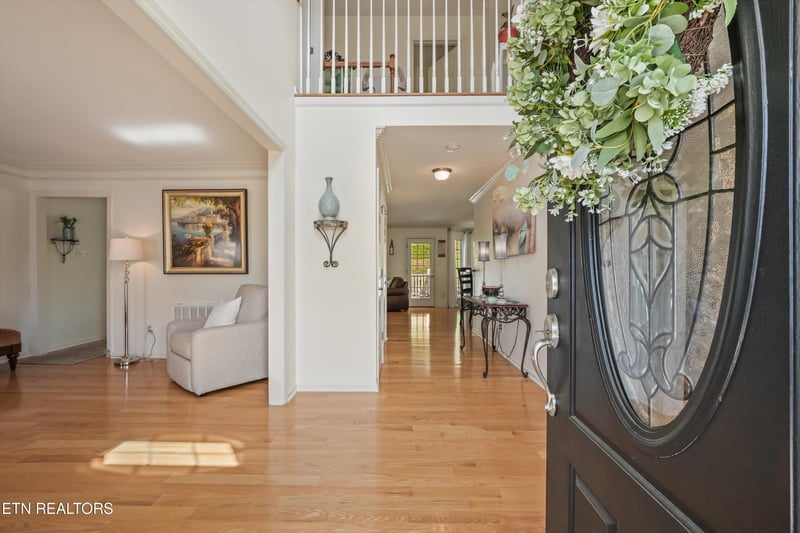 907 Garrison Ridge Blvd, Knoxville, TN 37922