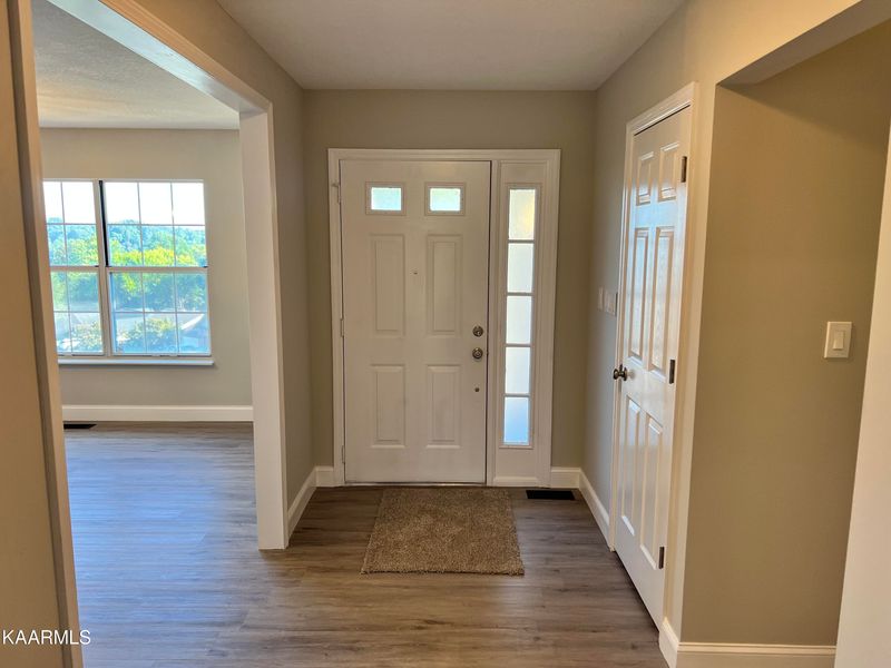 908 Spinnaker Rd, Knoxville, TN 37934