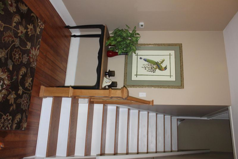 909 Mountain View Ave, Maryville, TN 37803